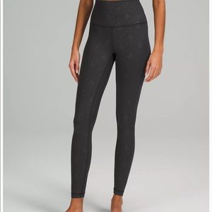 NWT lululemon Align HR Pant 28 Black emboss logo 4